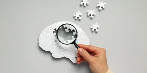 Góc nhìn về bệnh lý Alzheimer ra sao ?